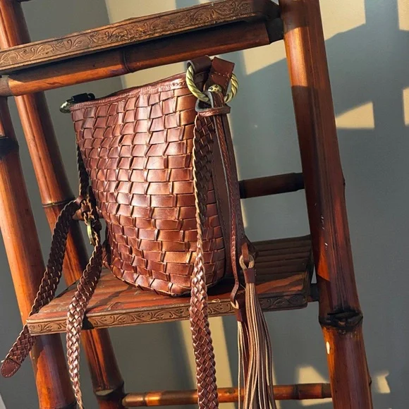 Patricia Nash Woven Tan Leather Shoulder Bag - Picture 2 of 5